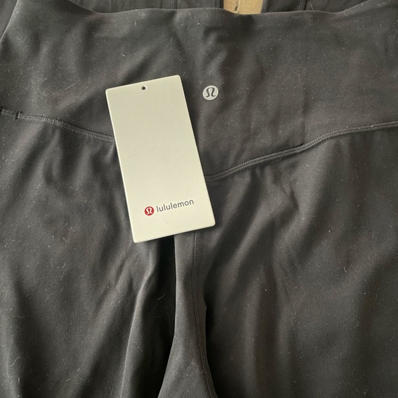 Lululemon Wide-Leg Pant - Picture 4 of 5